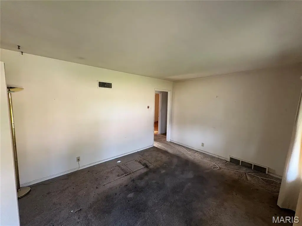 7912 Birkenhead Drive, Affton, MO 63123 - #1