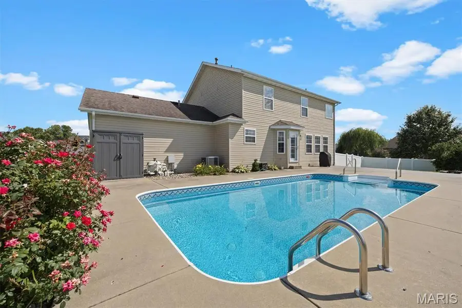 6 Coolidge Court, Troy, IL 62294 - #2