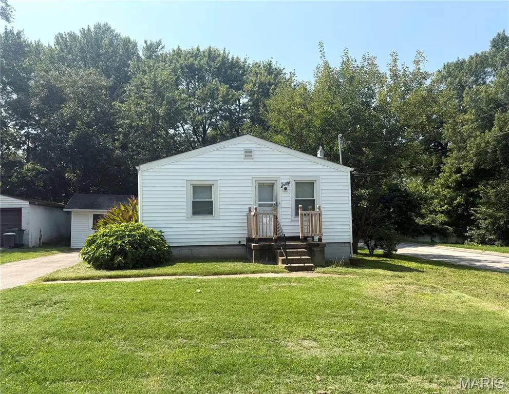 60 Connolly Drive, Calverton Park, MO 63135 - #1