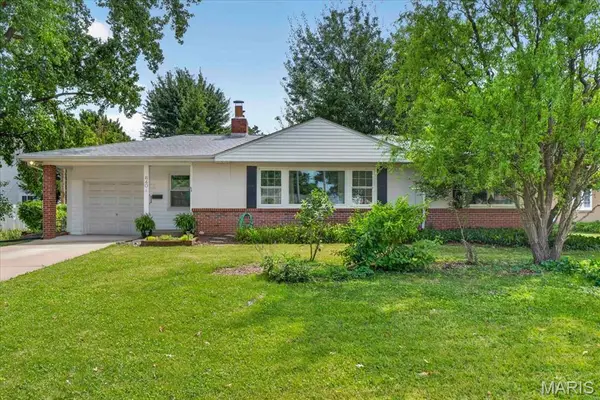 640 Lewiston Drive, St Louis, MO 63122