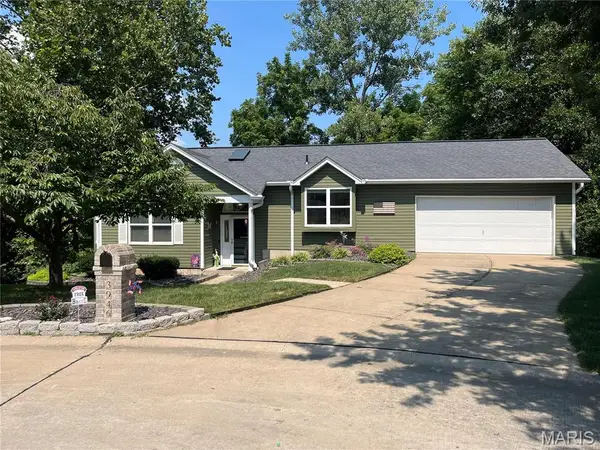 3946 Rhine Court, St Charles, MO 63304