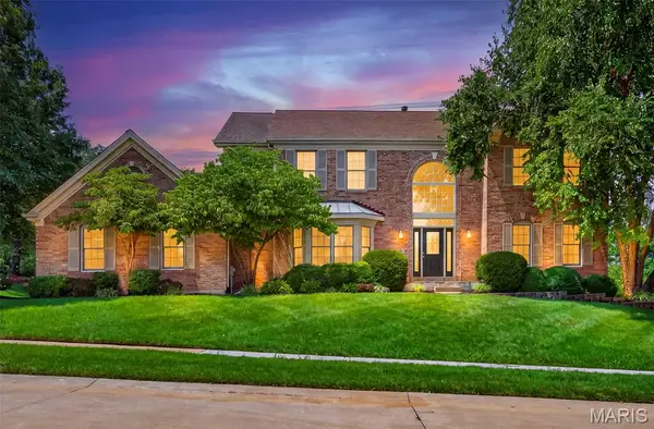 2319 Wellington Estates Drive, Chesterfield, MO 63017