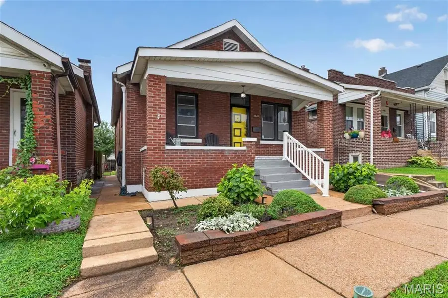4448 Wallace Street, Saint Louis, MO 63116 - #2