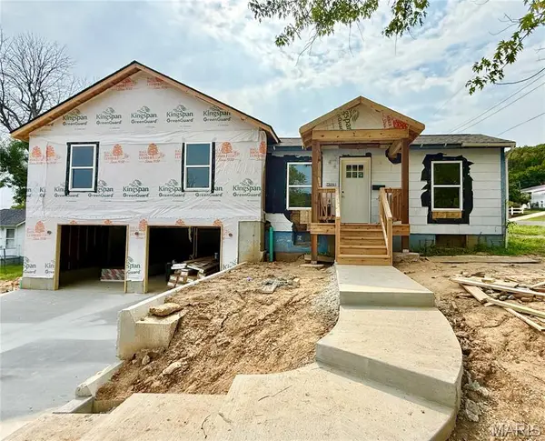 321 N 5th Street, Pacific, MO 63069