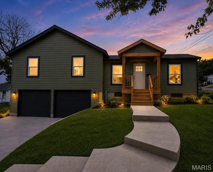 321 N 5th Street, Pacific, MO 63069 - #2