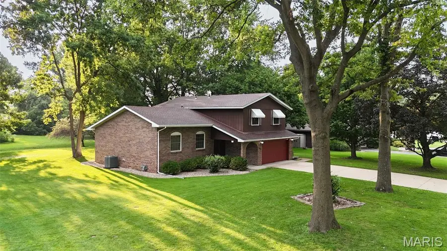 309 Bill Lou Drive, Collinsville, IL 62234 - #2