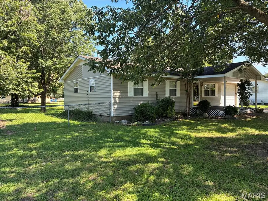 1704 Sidney Street, Malden, MO 63863 - #2