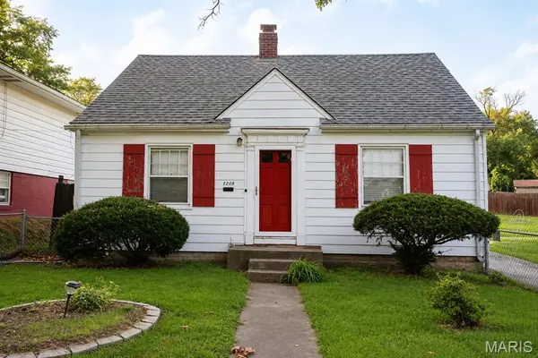1208 Brown Street, Alton, IL 62002