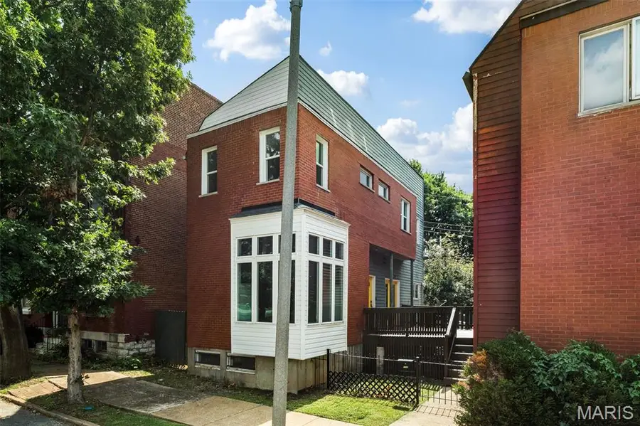 1720 S 13th Street, Saint Louis, MO 63104 - #2