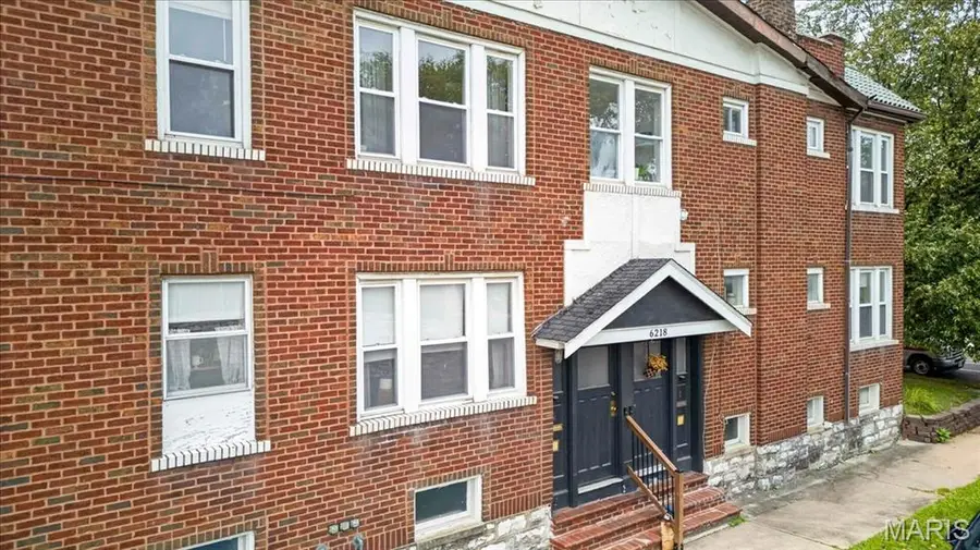 6218 S Kingshighway Boulevard, Saint Louis, MO 63109 - #2