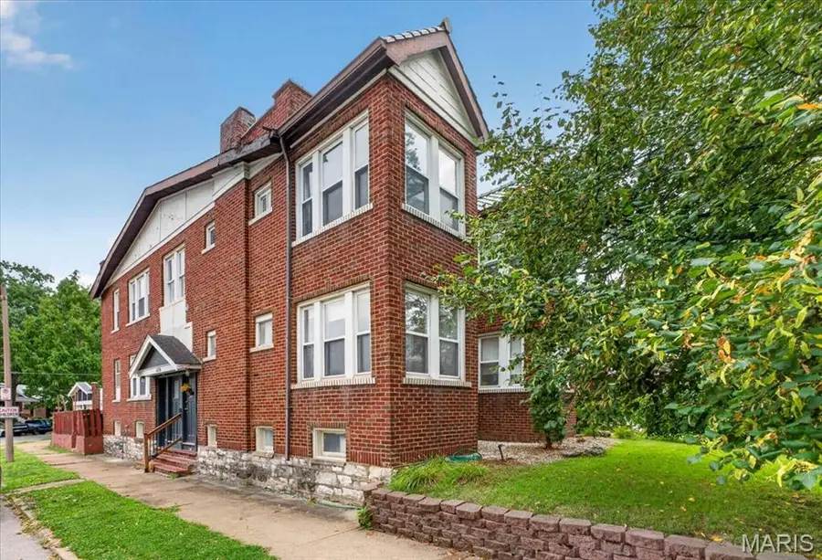 6218 S Kingshighway Boulevard, Saint Louis, MO 63109 - #3