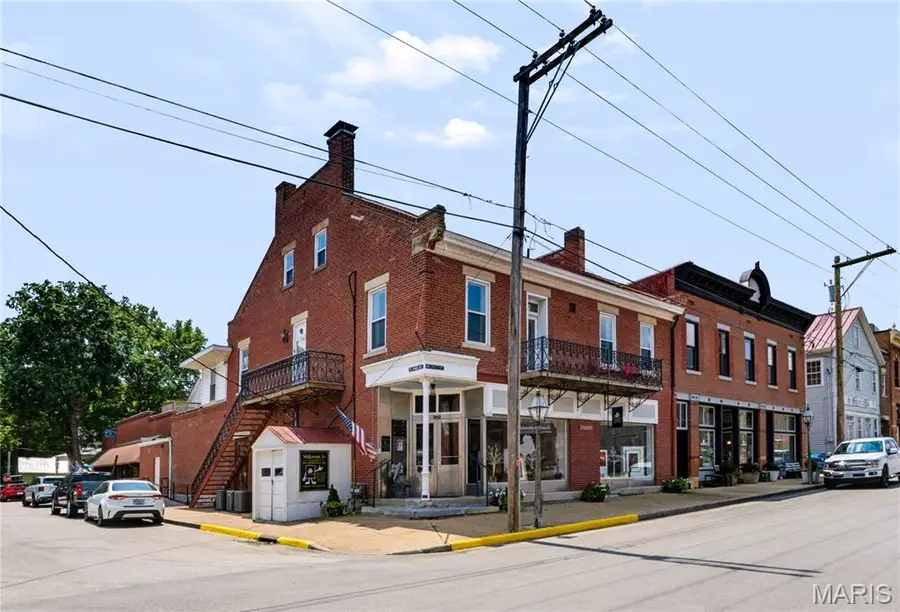 302 Market Street, Ste Genevieve, MO 63670 - #3
