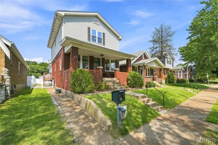6409 Oleatha Avenue, Saint Louis, MO 63139 - #2