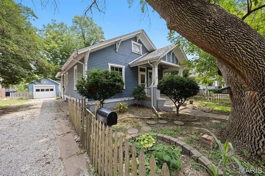 808 Troy Road, Edwardsville, IL 62025 - #2