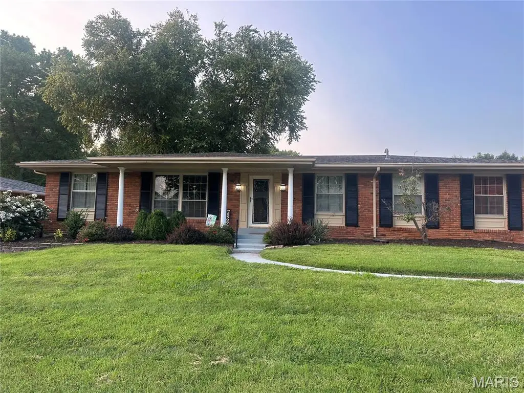 7227 Forestate Drive, Affton, MO 63123 - #1