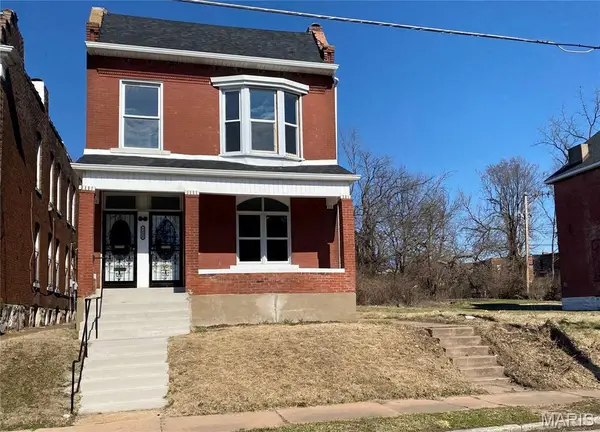 5331 Ridge Avenue, St Louis, MO 63112