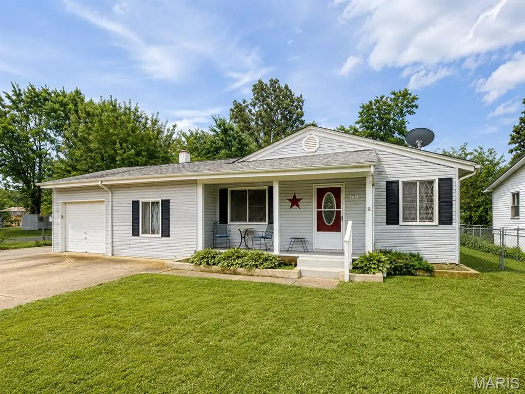 705 Mcclain Street, Richland, MO 65556 - #1
