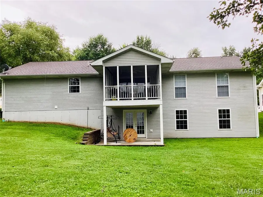 1231 Deer Run Drive Drive, Washington, MO 63090 - #2