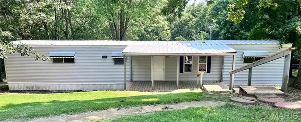 3867 Flucom Road, De Soto, MO 63020