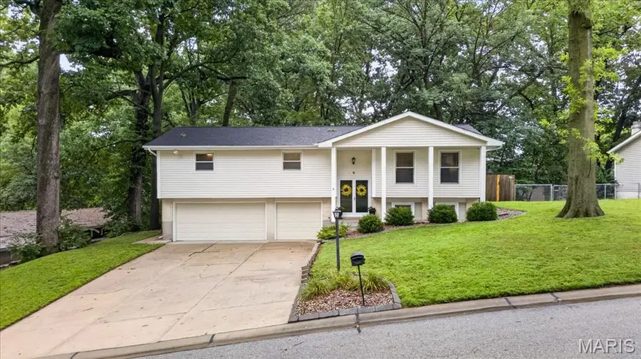 9 San Camille Court, Saint Charles, MO 63303 - #3