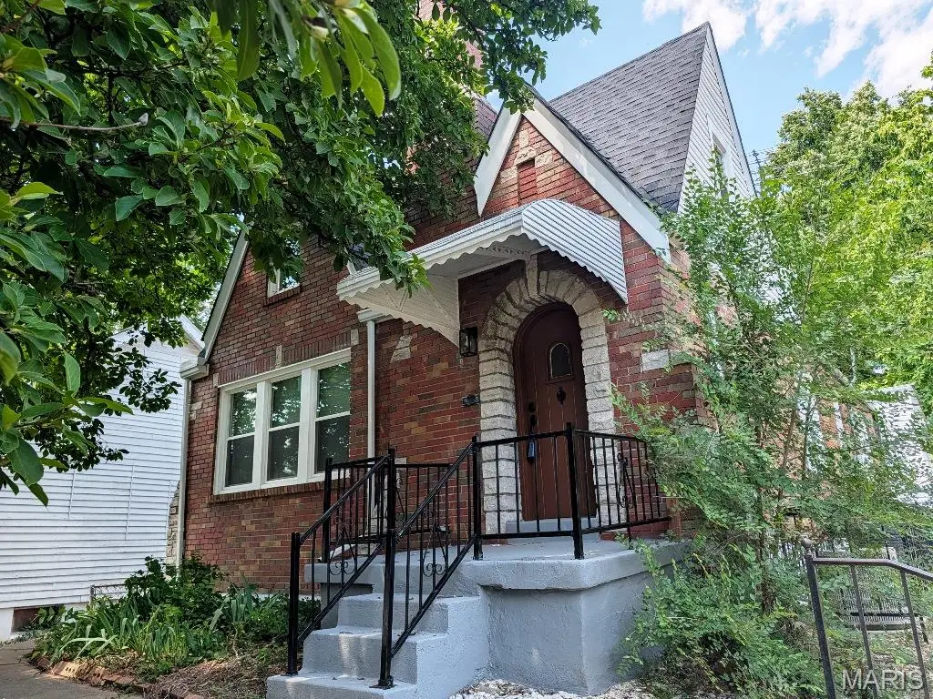 7819 Saint Charles Rock Road, Saint Louis, MO 63114 - #1