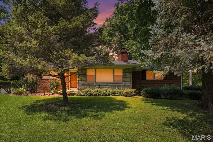 1329 Coburg Lands Drive, Bellefontaine Neighbors, MO 63137 - #2