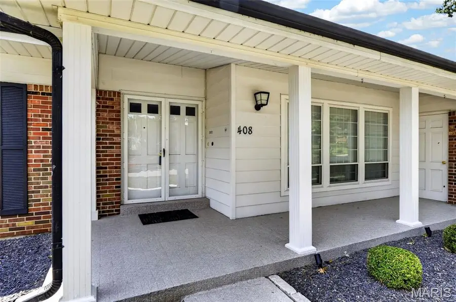 408 Algonquin Drive, Ballwin, MO 63011 - #3