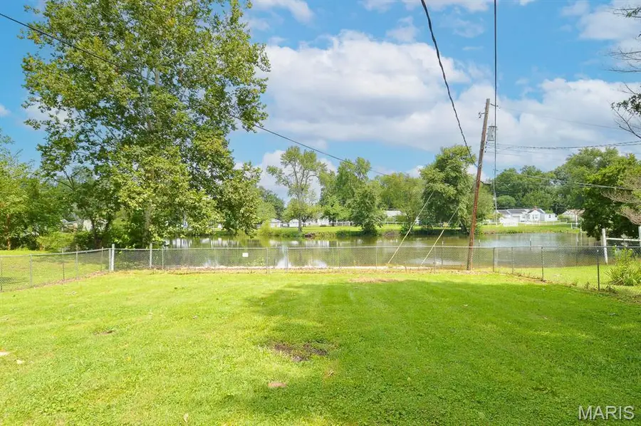 425 S 47th Street, Belleville, IL 62226 - #3