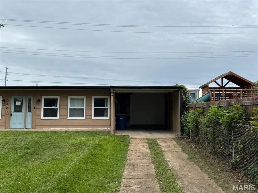 9461 Brenda Avenue, Affton, MO 63123 - #2