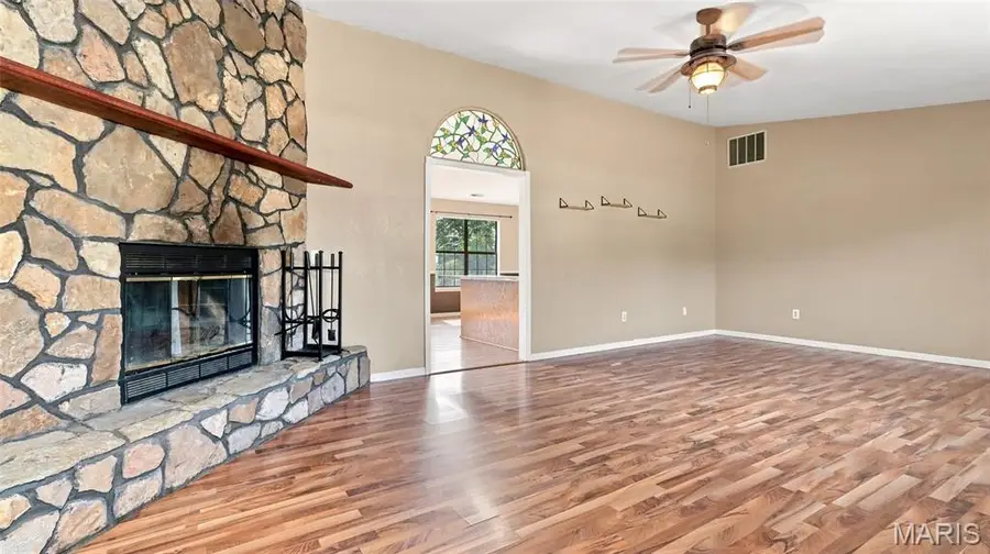 13906 Elm Drive, Plato, MO 65552 - #3