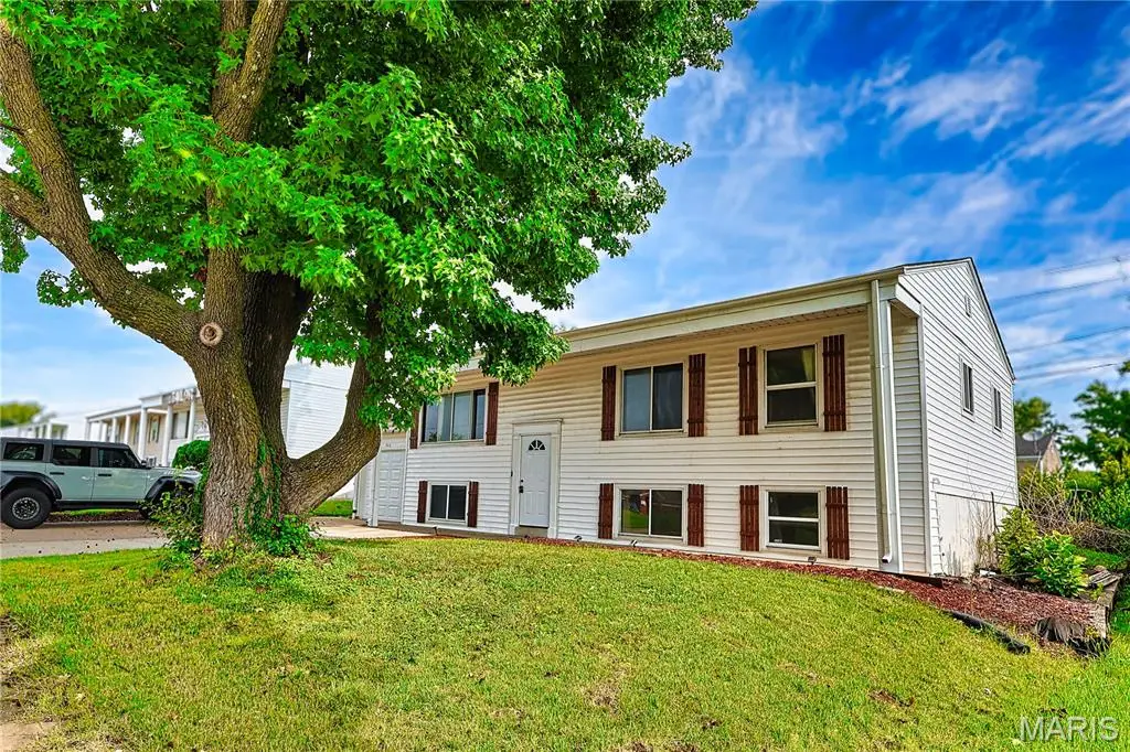 7416 Mexico Road, Saint Peters, MO 63376 - #1