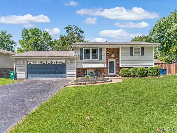 41 Steelecrest Lane, Granite City, IL 62040