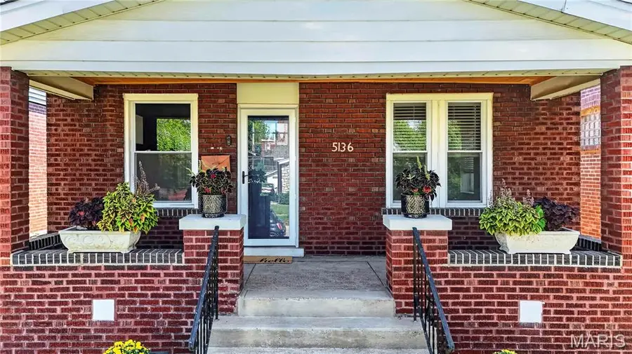 5136 Rosa Avenue, Saint Louis, MO 63109 - #3