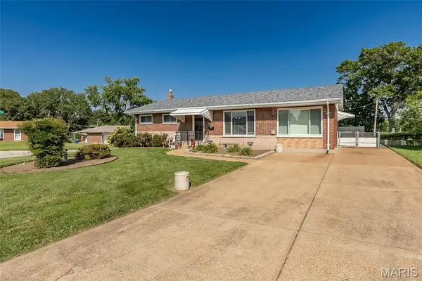 10106 Hammerdale Lane, St Louis, MO 63123