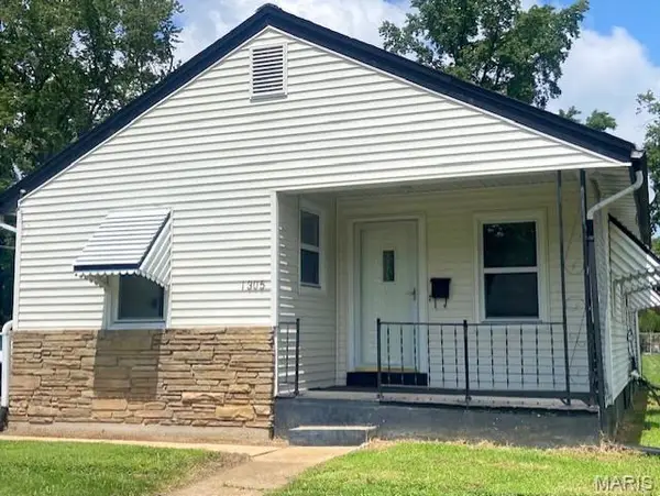 1305 Washington Street, Florissant, MO 63033