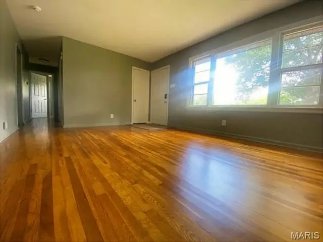 39 Bayview Drive, Ferguson, MO 63135 - #2