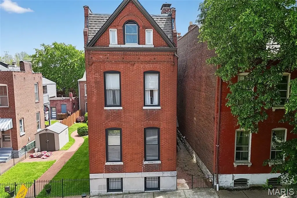 2432 Mcnair Avenue, Saint Louis, MO 63104 - #1