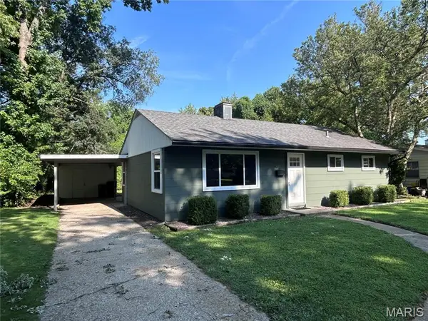 640 Devonshire Drive, Belleville, IL 62226