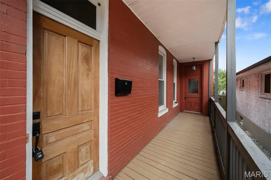 2928 Louisiana Avenue, Saint Louis, MO 63118 - #3