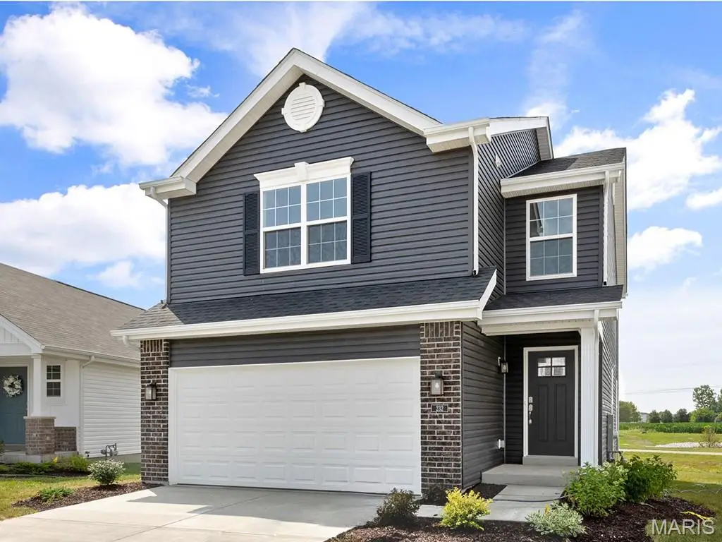 2 Burlington At River Bluffs Meadows, Florissant, MO 63031 - #1