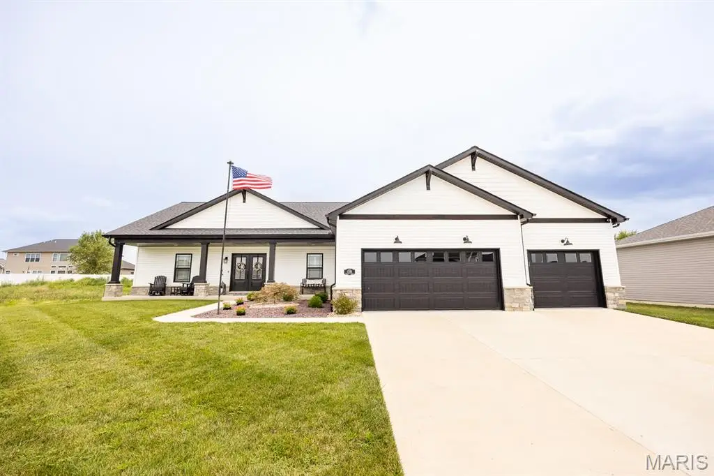 1395 Dove Hollow Circle, O Fallon, IL 62269 - #1