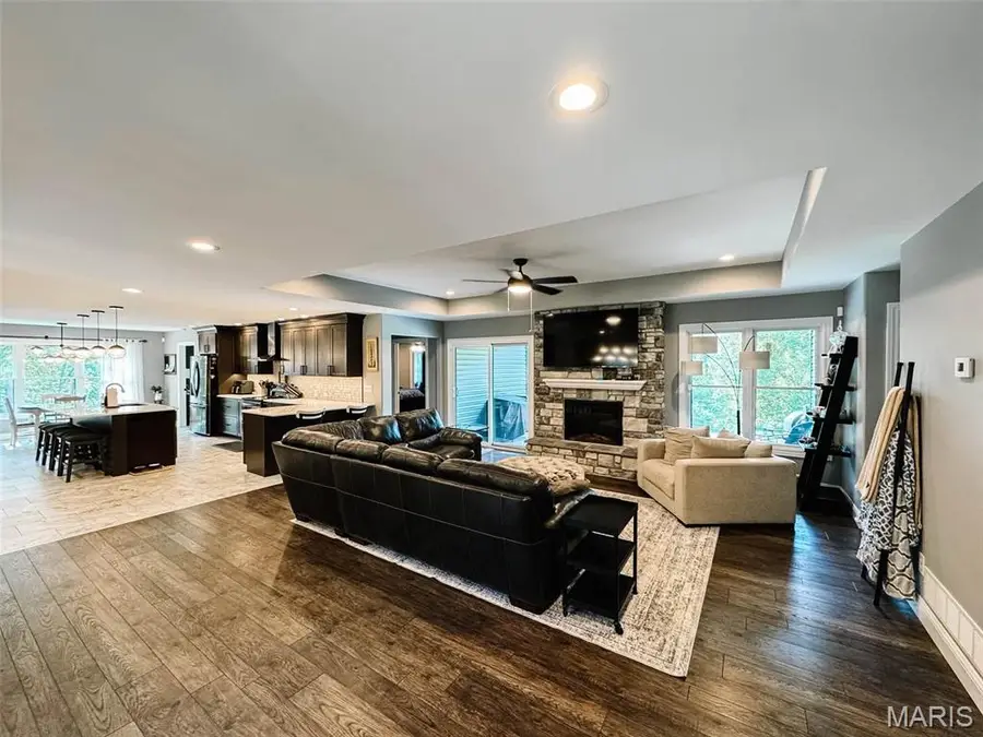 1521 Frank Street, Hannibal, MO 63401 - #3