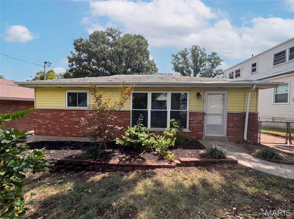 8606 Vasel Avenue, Saint Louis, MO 63123 - #1