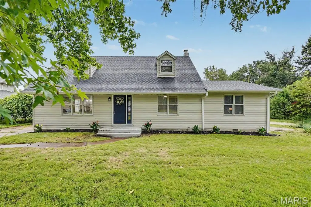 12036 Larimore Road, Saint Louis, MO 63138 - #1