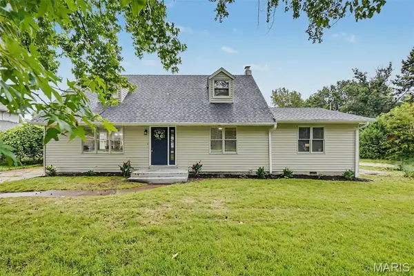 12036 Larimore Road, St Louis, MO 63138