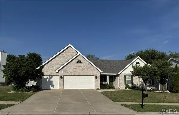 727 Hawk Run Drive, O'Fallon, MO 63368