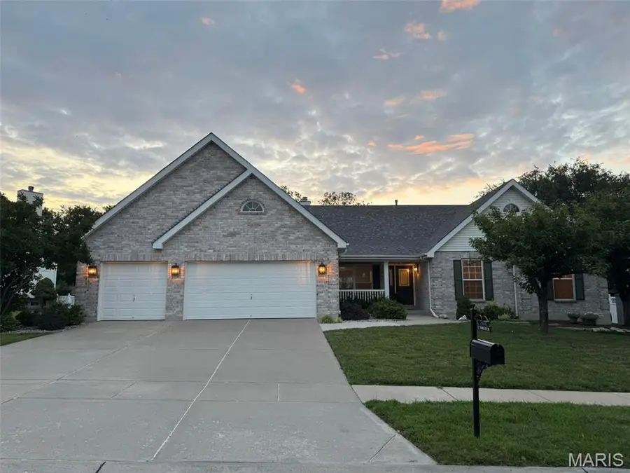 727 Hawk Run Drive, Ofallon, MO 63368 - #3