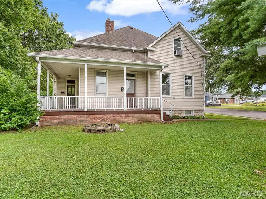 23 W Laurel Street, Millstadt, IL 62260 - #3