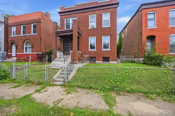 6726 Vermont Avenue, St Louis, MO 63111
