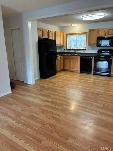 15527 97th Avenue, Florissant, MO 63034 - #2